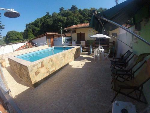 Leo's Clan Beach Hostel