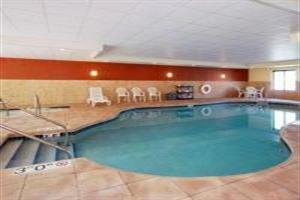 Hotel Sleep Inn & Suites
