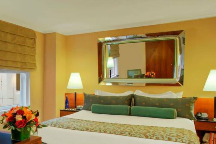 Hotel George