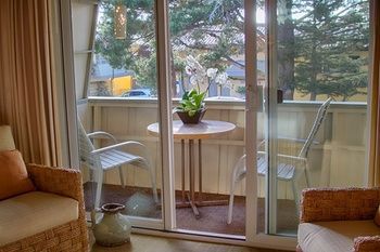 Hotel Carmel Lodge
