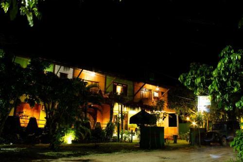Hostal Pousada Umbudend�