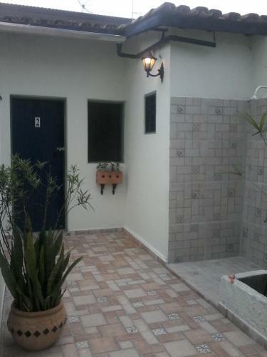 Hostal Praia Su�tes Itagua Ubatuba