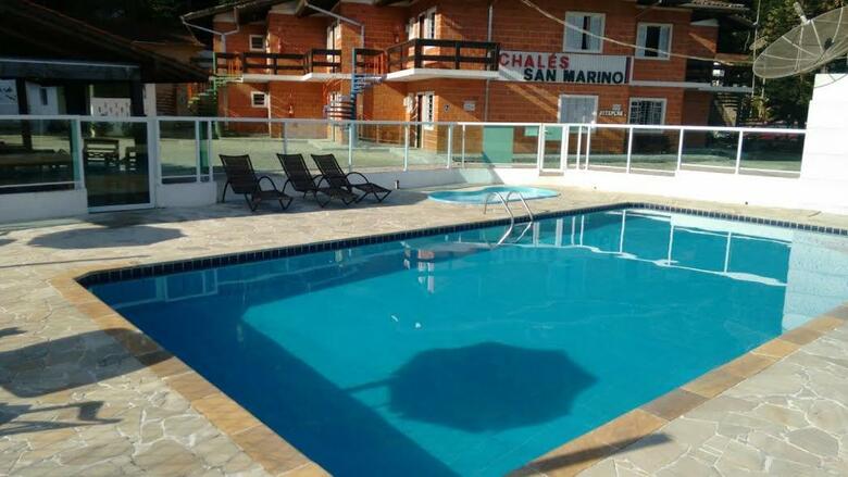 Hostal Chal�s San Marino