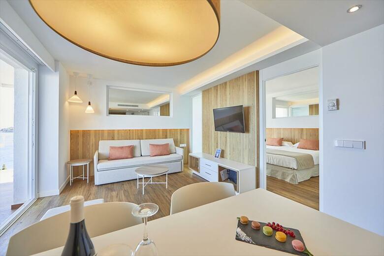 Hotel Apartotel Ponent Mar