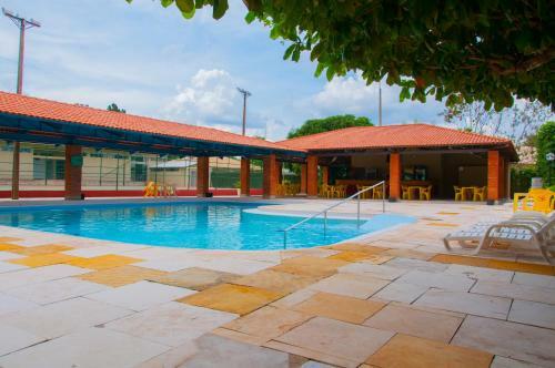 Apartamento Imp�rio Romano Caldas Novas Com Piscinas 24h E Um Dia De Divers�o No Parque Diroma