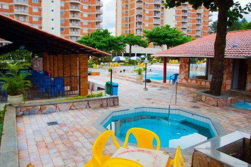 Apartamento Imp�rio Romano Caldas Novas Com Piscinas 24h E Um Dia De Divers�o No Parque Diroma