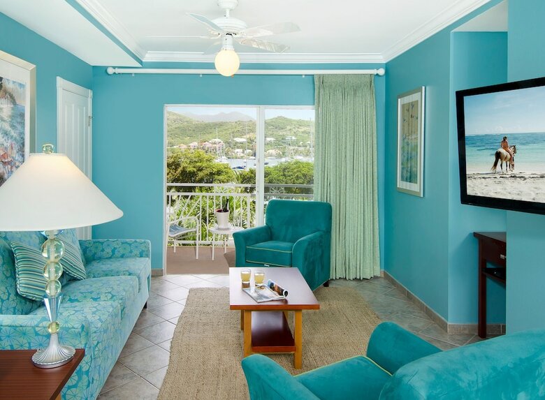 Hotel Oyster Bay Beach Resort