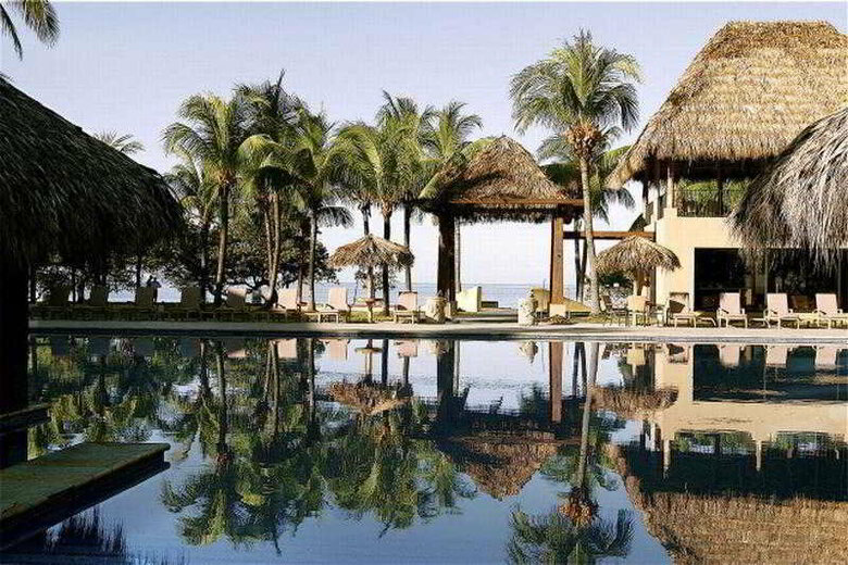 Hotel Flamingo Beach Resort