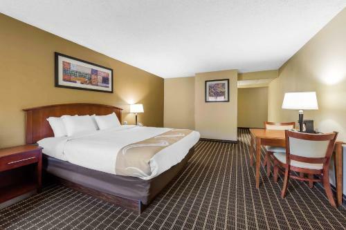 Hotel *quality Inn & Suites River Suites*
