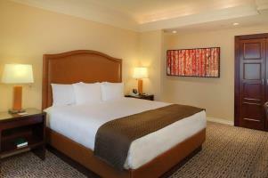 Doubletree Hotel & Conference Center St. Louis