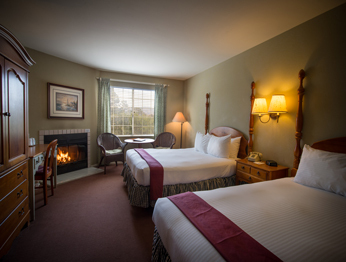 Hotel Cambria Pines Lodge