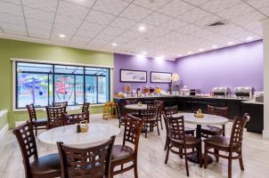 Clarion Hotel & Conference Center