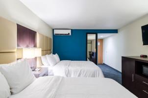 Clarion Hotel & Conference Center