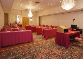 Clarion Hotel & Conference Center