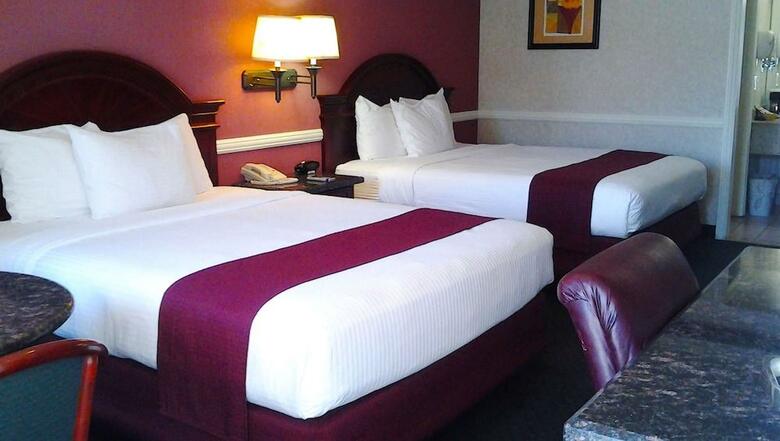 Dynasty Suites Hotel