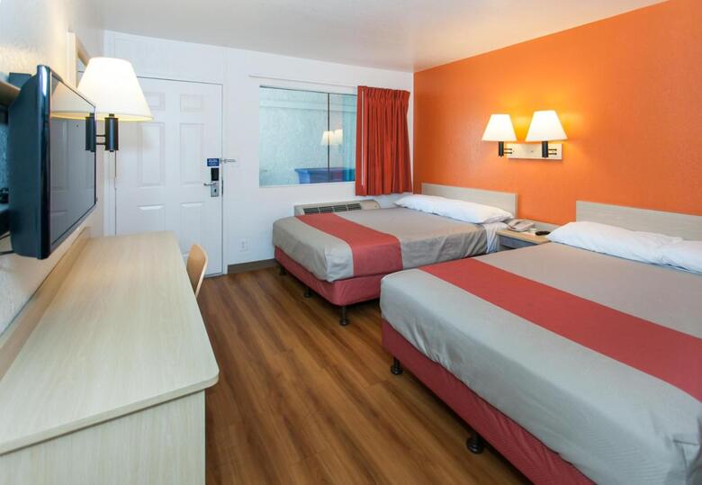 Hotel Motel 6-rosemead, Ca - Los Angeles