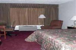 Clarion Highlander Hotel And Conference Center