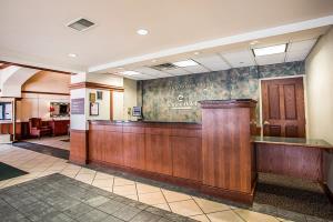 Clarion Highlander Hotel And Conference Center