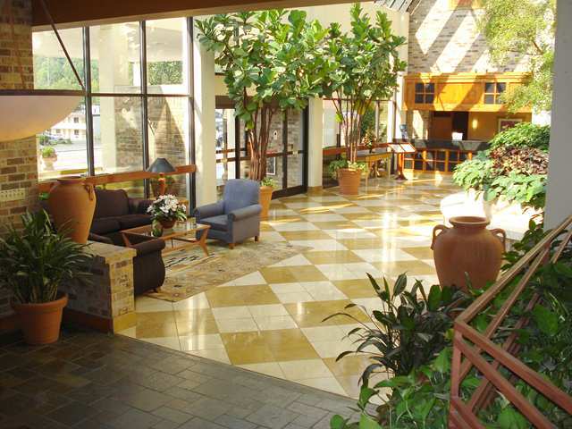 Doubletree Hotel Oak Ridge