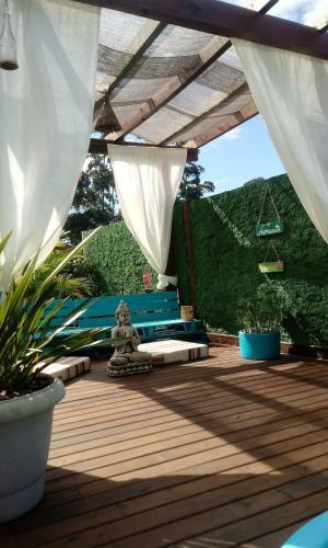 Hostal Meio Roots Cabanas De Aluguel