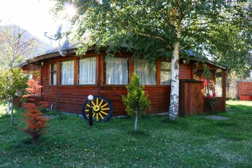 Hostal Caba�as Los Tilos