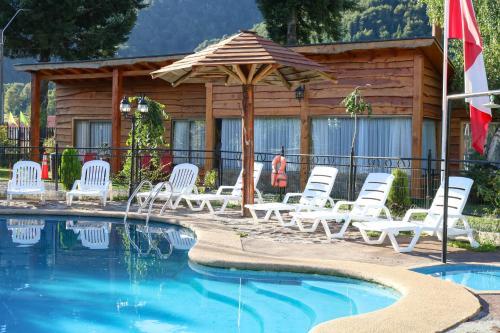 Hostal Caba�as Los Tilos