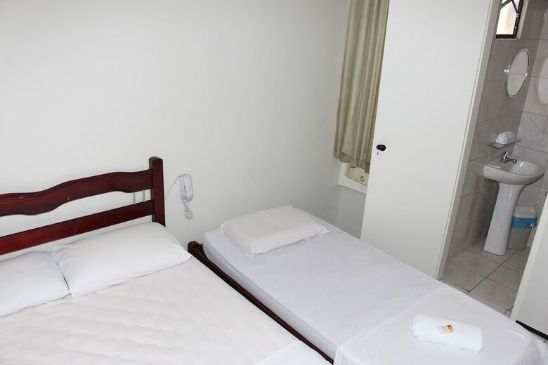 Center 1 Hotel