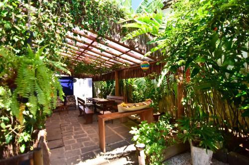 Hostal Pousada Jardim Dos Oliveiras