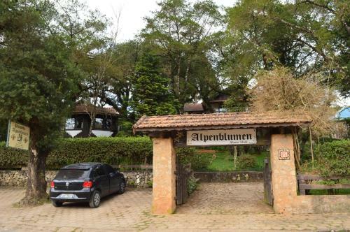 Hostal Pousada Alpenblumen