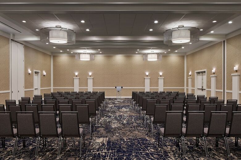 Doubletree Hotel Richmond Airport
