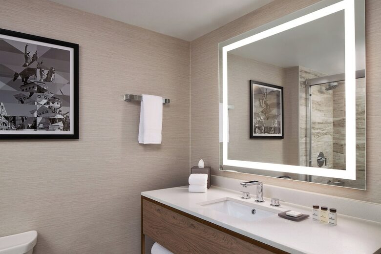 Doubletree Hotel Richmond Airport