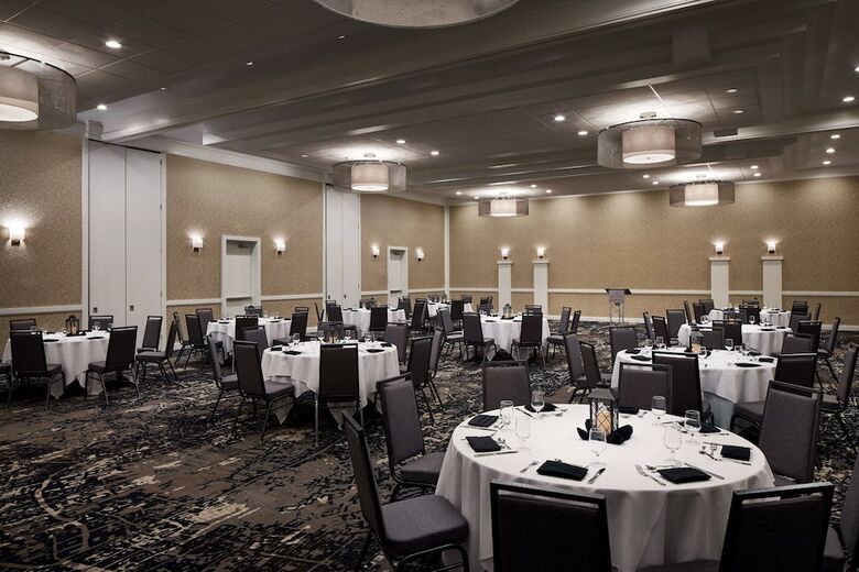 Doubletree Hotel Richmond Airport