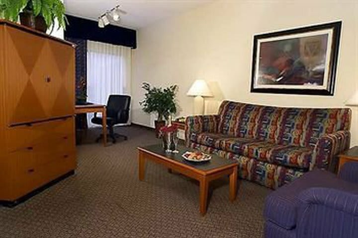 Doubletree Hotel Richmond Airport