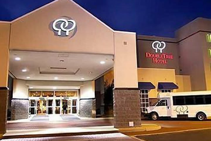 Doubletree Hotel Richmond Airport