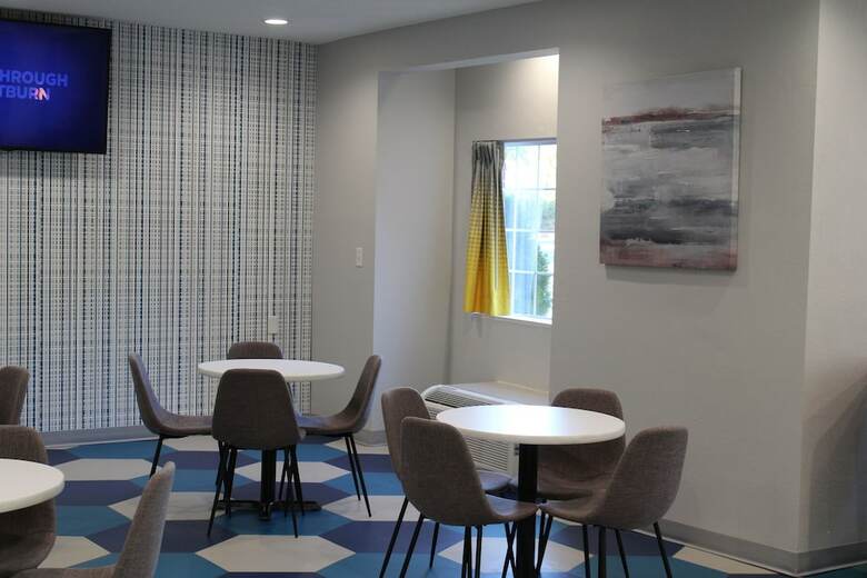 Hotel Microtel Inn & Suites Eagles Landing