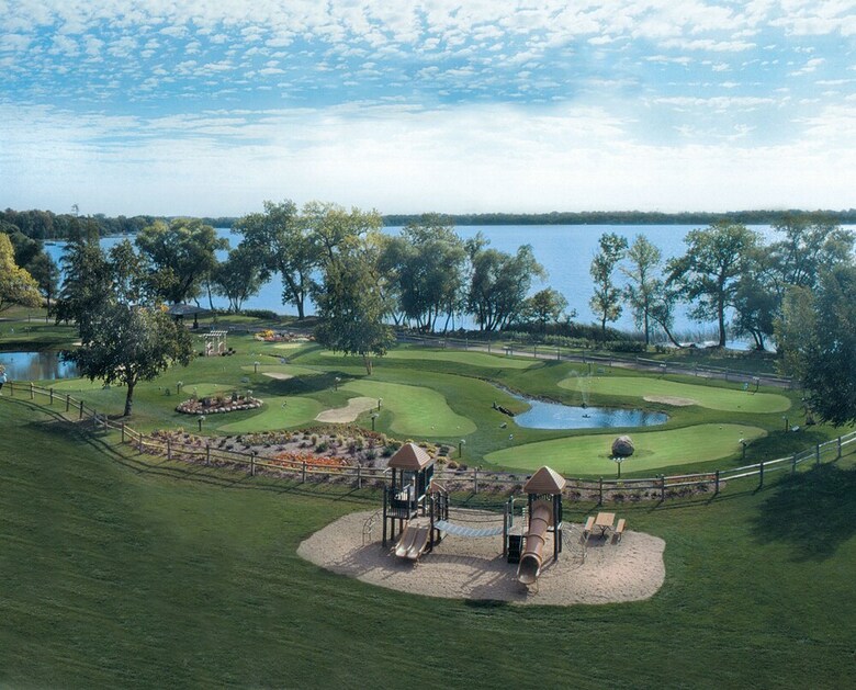 Hotel Arrowwood Resort And Conference Center
