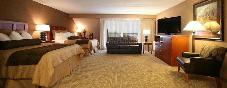 Hotel Arrowwood Resort And Conference Center