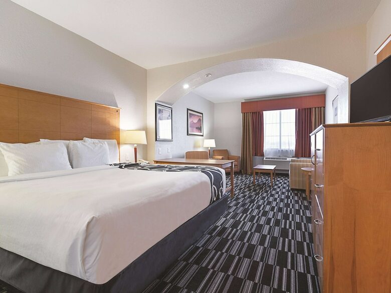 Hotel La Quinta Inn & Suites Alvarado