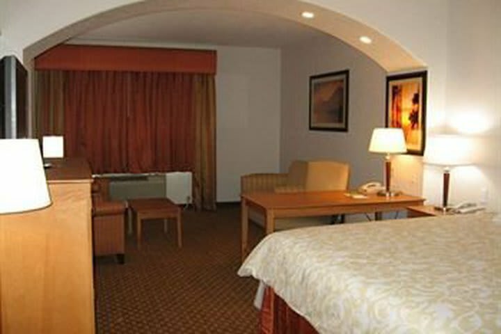 Hotel La Quinta Inn & Suites Alvarado