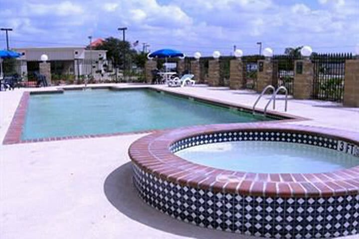 Hotel La Quinta Inn & Suites Alvarado