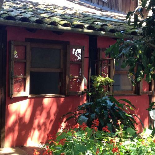 Warung Guest House