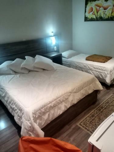 Hostal Residencial Aconchego Do Lago