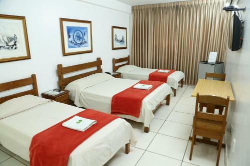 Max Hotel