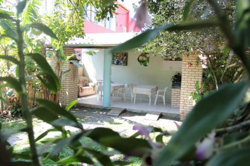 Hostal Residencial Aracu�
