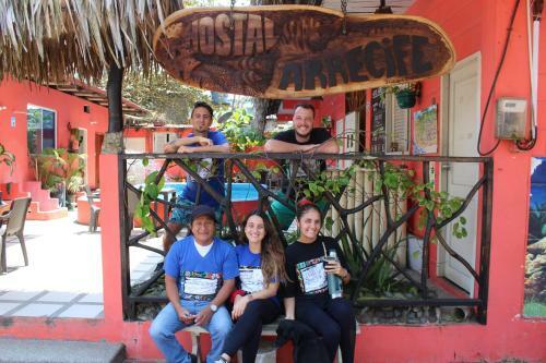 Albergue Arrecife Monta�ita Hostal