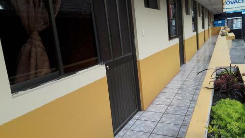 Hotel Ana�s