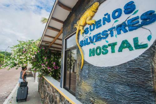 Hotel Hostal Sue�os Silvestres