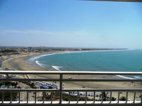 Apartamento Penthouse De Lujo. Carabelas De Col�n