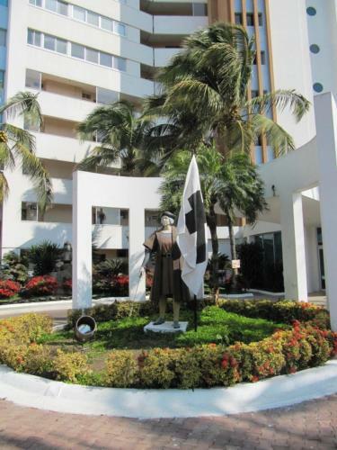 Apartamento Penthouse De Lujo. Carabelas De Col�n