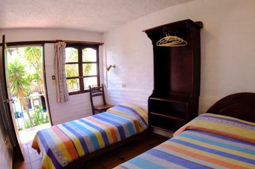 Albergue Hostal L'auberge Inn
